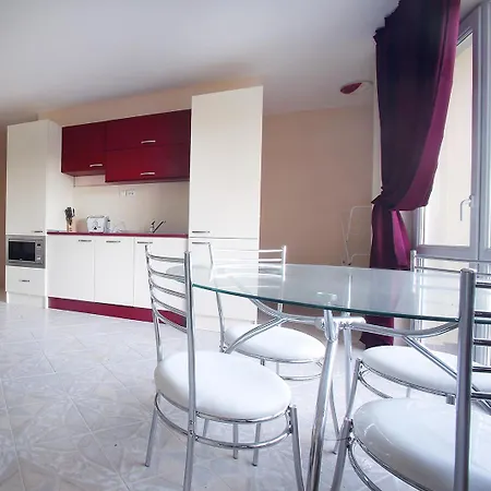 Deluxe Art Maisonettes In Panoramic Roof Complex Apartment Balchik