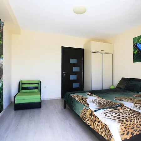 Deluxe Art Maisonettes In Panoramic Roof Complex Apartment